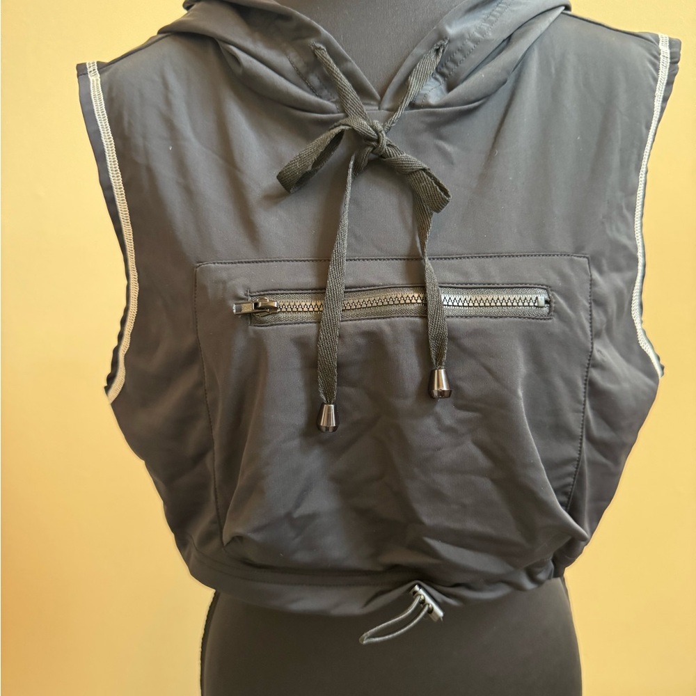 Fashion Nova Black Sleeveless Hoodie